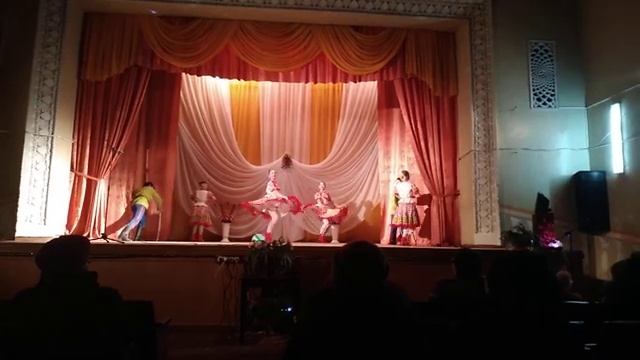 Веселая компания -"Черноморочка" смотреть онлайн