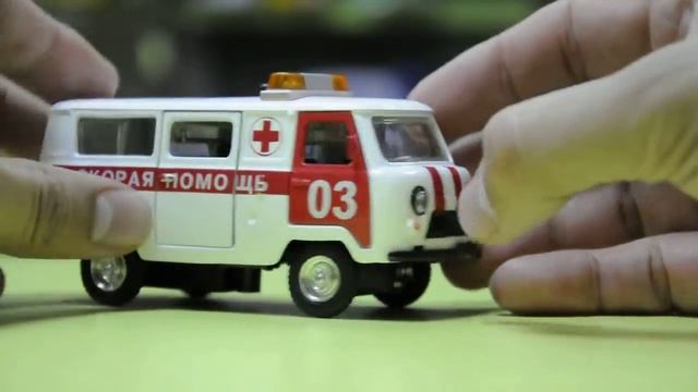 ТехноПарк 1:43 UAZ 39625 скорая помощь