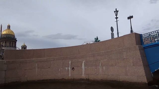 Прогулка по Неве - Развели Троицкий мост днем! смотреть онлайн