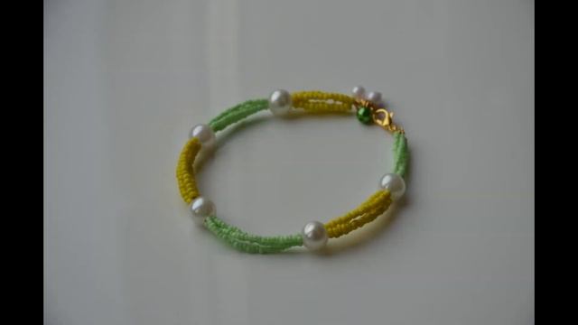 Браслет жемчужный с желтым и салатовым цветом бисера смотреть онлайн
