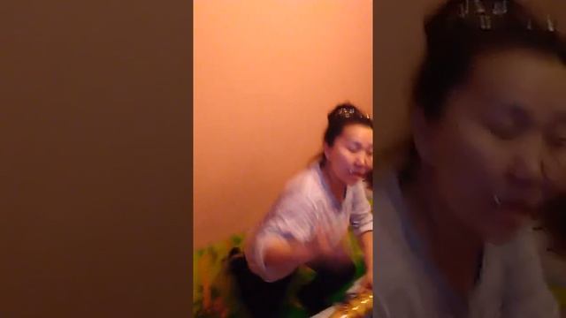 Участковый Гайдей Д А (ОМВД Кузьминки) берет деньги с неофициальных жильцов-арендаторов смотреть онлайн