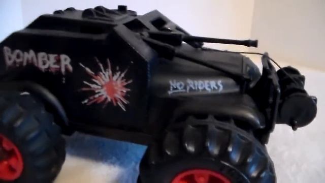 Tonka Steel Monsters - Bomber & Destroyer смотреть онлайн