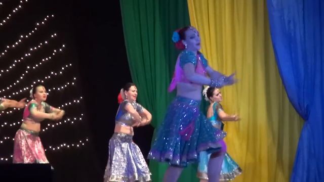 Hatuba-Хатуба. Мега Попурри индийских песен и танца "РАНГИЛА" смотреть онлайн