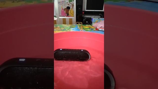 Test chống nước , loa SONY SRS XB20 смотреть онлайн