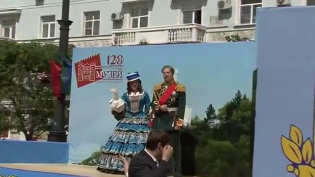 День города. Графские Костюмы и шествие. Хабаровск 2014 смотреть онлайн