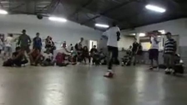 Hot Spin vs Arsenal Breakers - Shock Rei 2011 - Semi Final смотреть онлайн