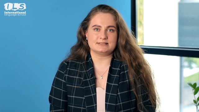 Преподаватель Языковой школы ILS Елизавета Романова смотреть онлайн