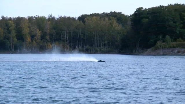 PHENOMENAL PHANTASTIC !!! HUGE & POWERFUL !!! RC ELECTRIC POWERBOAT SPEEDBOAT / DEMONSTRATION !!! смотреть онлайн
