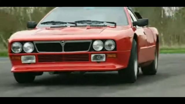 JEREMY CLARKSON reviews the LANCIA 037 смотреть онлайн