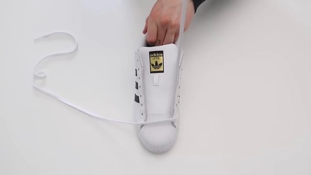 How To BAR LACE Adidas Superstar (THE BEST WAY!!) смотреть онлайн