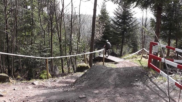 xtreme Unicycle Downhill Bad Wildbad Bikepark смотреть онлайн
