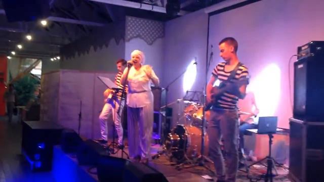 Coffee Shop - Улыбайся (Iowa cover), Lounge-Cafe "Белуга" смотреть онлайн