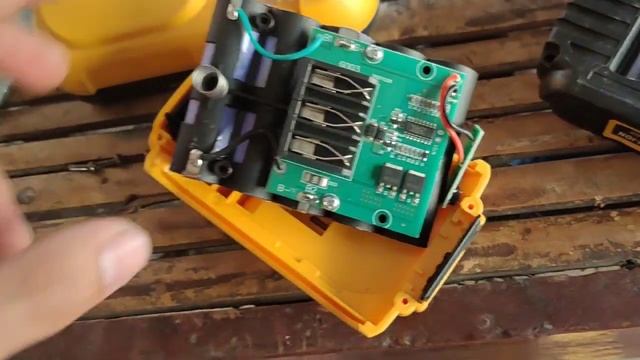 สว่านไร้สาย delton 99Vpro มีไฟแค่12v смотреть онлайн