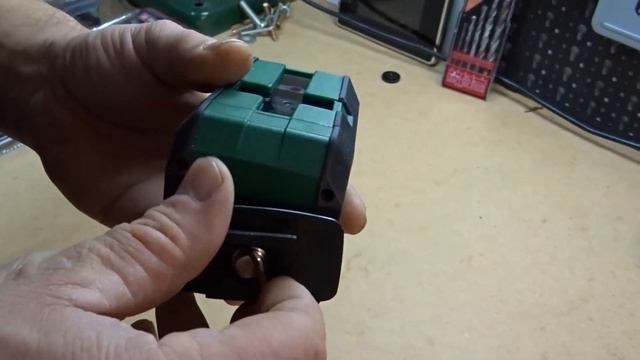 Parkside Auto Levelling Cross Line Laser - UNBOXING and TEST смотреть онлайн