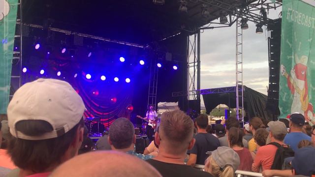 Courtney Barnett "Avant Gardner"OV смотреть онлайн