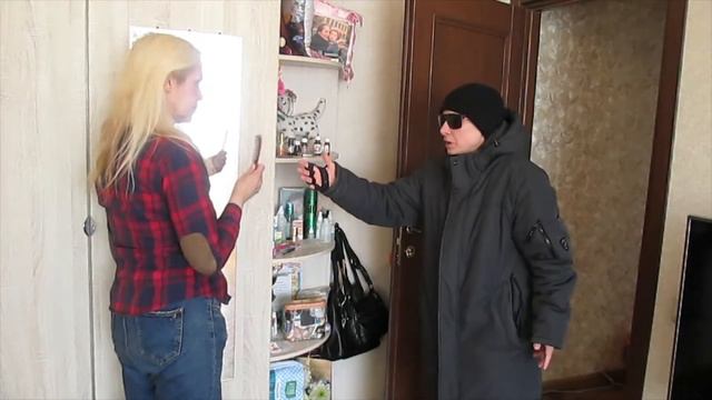 Анекдоты про мужа и жену.НОВАЯ РАСЧЕСКА смотреть онлайн