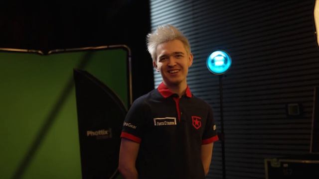 We need to talk... | Farewell Gambit смотреть онлайн