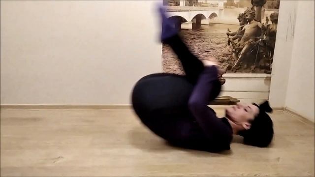 3 урок #ТАНЦУЙСНАМИ от педагога-репетитора ансамбля народного танца "Лель" Валерии Тихоновой смотреть онлайн