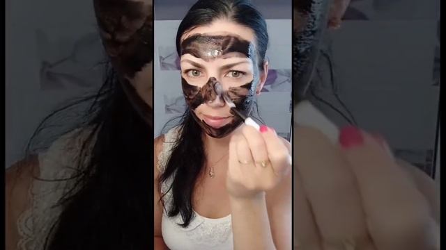 Маска - плёнка с углем серии Pure Skin смотреть онлайн