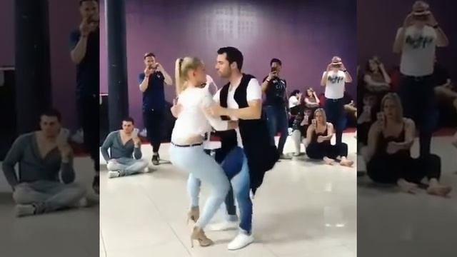 Bachata Day 2017 САМЫЙ КРАСИВЫЙ ТАНЕЦ ПАРЫ смотреть онлайн