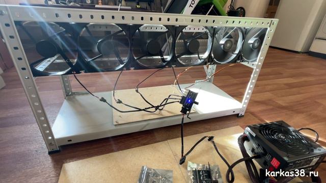 Регулятор (контроллер / реобас) оборотов на 6/8 вентиляторов (3pin/4pin) смотреть онлайн