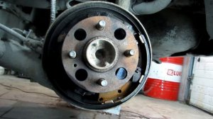 Замена барабанных задних тормозных колодок hyundai getz