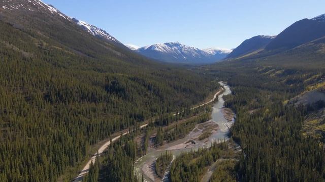 DJI Mavic Air 2 | Road Trip | Part 1: Iconic Canadian Wilderness - Yukon's Wheaton River смотреть онлайн