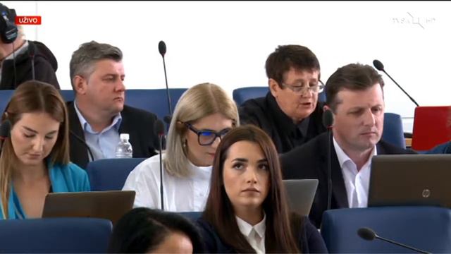 Bibija Kerla, Zastupnica u SKS Pitanja i inicijative 15 07 2019 смотреть онлайн