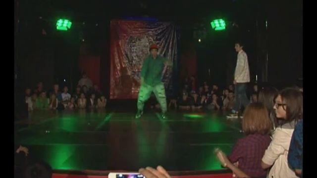King Dance Ring (танцевальный батл) смотреть онлайн