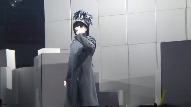 Pet Shop Boys - (Pandemonium Tour 2009) смотреть онлайн