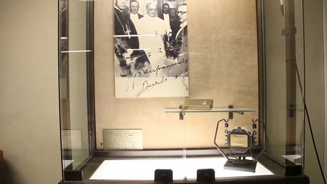 Para shugurimit të Katedrales në Prishtinë, kardinali Ernest Simoni evokon kujtime për Nënën Terezë смотреть онлайн