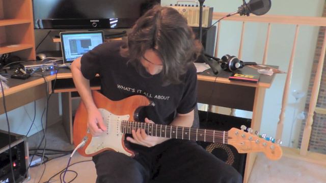 HQ - HD - Fender Stratocaster Deluxe FSR Ice Blue USA vs Select USA vs Standard Mexican MIM смотреть онлайн