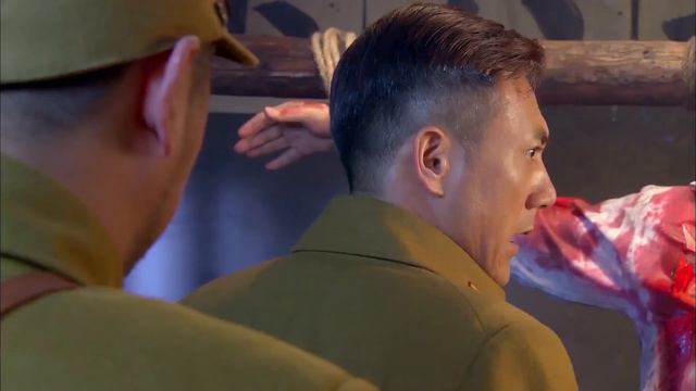 美色引誘活抓日軍大佐，人質交換，怎料日軍出爾反爾下令猛攻，女狙擊手一槍直接射殺大佐 ⚔️ 抗日 смотреть онлайн