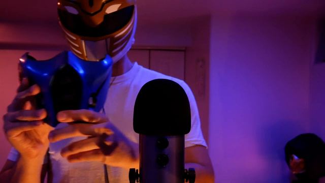 ASMR Mortal Kombat Scorpion and Sub-Zero Mask Unboxings! смотреть онлайн