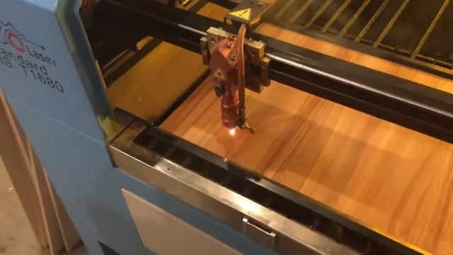 Лазерная резка фанеры смотреть онлайн