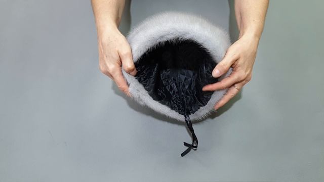 Норковая шапка женская 