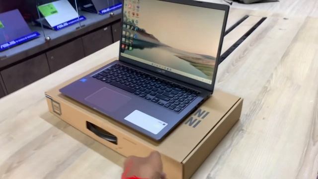 មកស្តុកវិញហើយ Asus ViVoBook X515MA ឆ្នាំ2022តំលៃ 299$ ?? смотреть онлайн