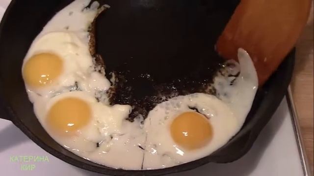 ЧТО ПРИГОТОВИТЬ НА ЧУГУННОЙ СКОВОРОДЕ//КАТЕРИНА КИР смотреть онлайн