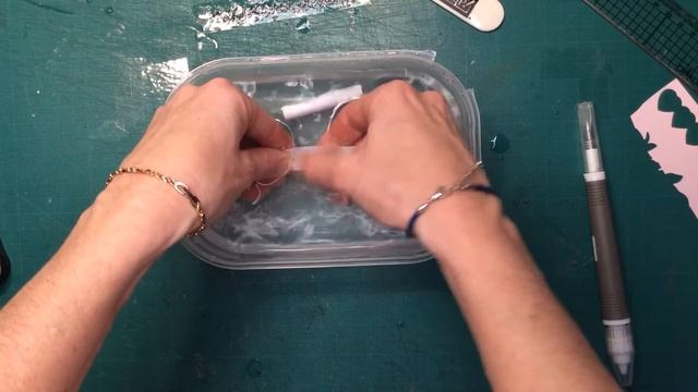 tutoriel pour réaliser vos étiquettes personnalisées par transfert d'encre sur du ruban adhésif . смотреть онлайн