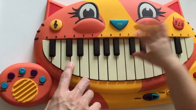 B.Toys Meowsic Piano смотреть онлайн
