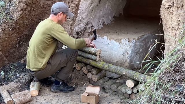 Building a Cave, Primal Shelter | Cozy and Warm House Underground with Stove, Bushcraft Constructio смотреть онлайн