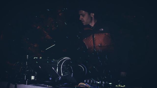 Holy Fire • Synths in the Catskills смотреть онлайн
