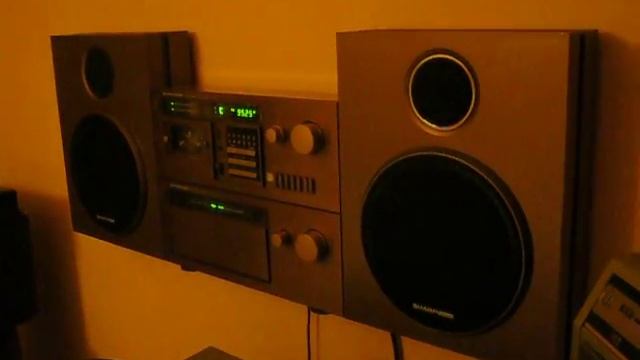 1979 SHARP OPTONICA SM-300 ST-R300 CP-300 / system 550 SM-1255 RS-1255 CP-1255 смотреть онлайн