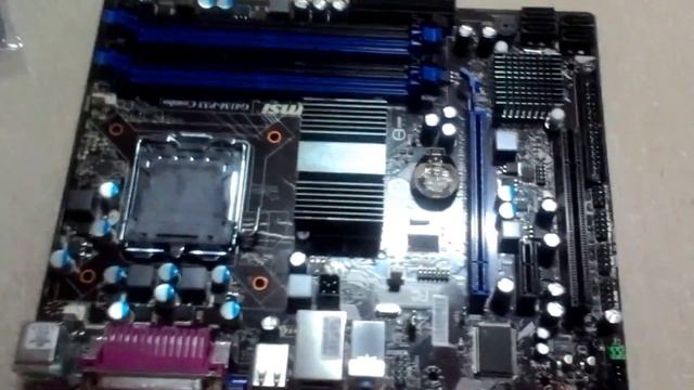 Unboxing MSI G41-P33 COMBO MOTHERBOARD смотреть онлайн