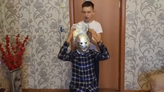 Делаем шлем из фольги? смотреть онлайн