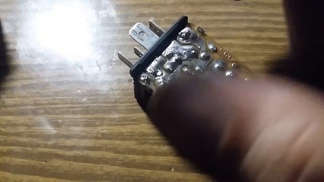 Как отремонтировать реле поворотов ауди 80 смотреть онлайн