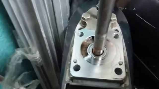 Помпа в китайском моторе смотреть онлайн