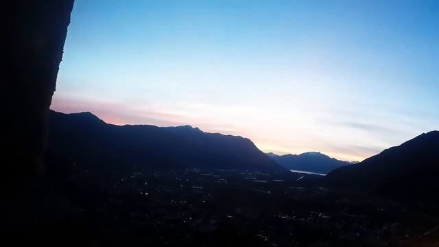 Timelapse Sasso Corbaro смотреть онлайн