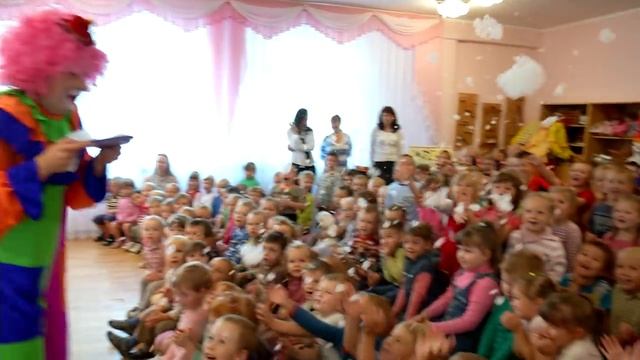 Шоу мыльных пузырей на детский праздник в Минске. www.clowns.by, www.magician.by смотреть онлайн