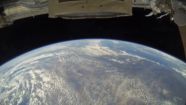 Пролетаем над Европой. Вид из "Купола" смотреть онлайн